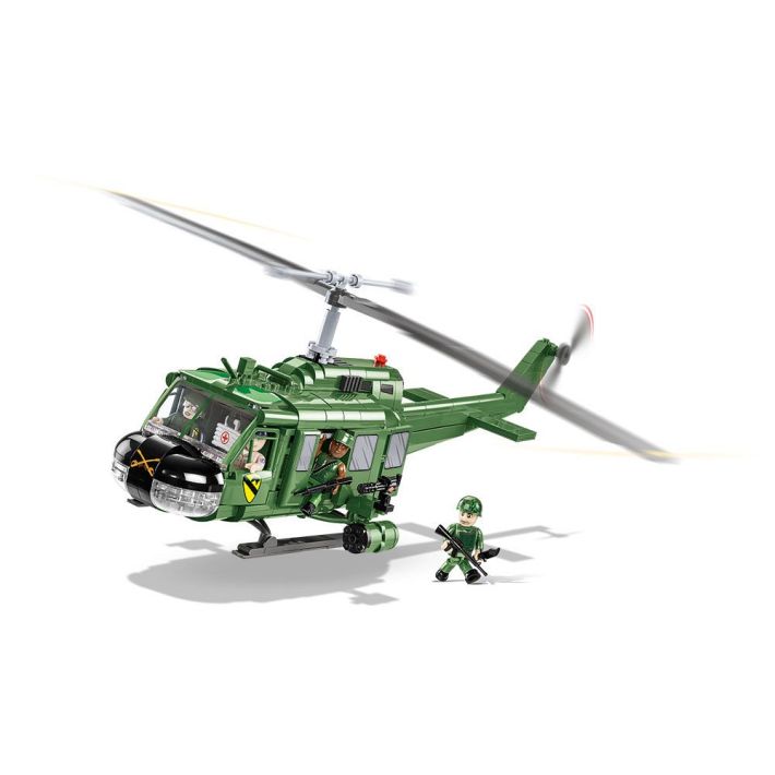 Bell UH-1 Huey Iroquois - Executive Edition - fot. 4