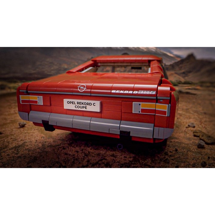 Opel Rekord C Coupe - Executive Edition - fot. 16