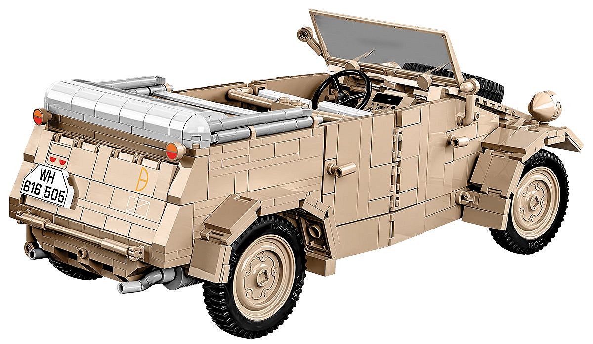 Kübelwagen  Personenkraftwagen Typ 82 - fot. 2