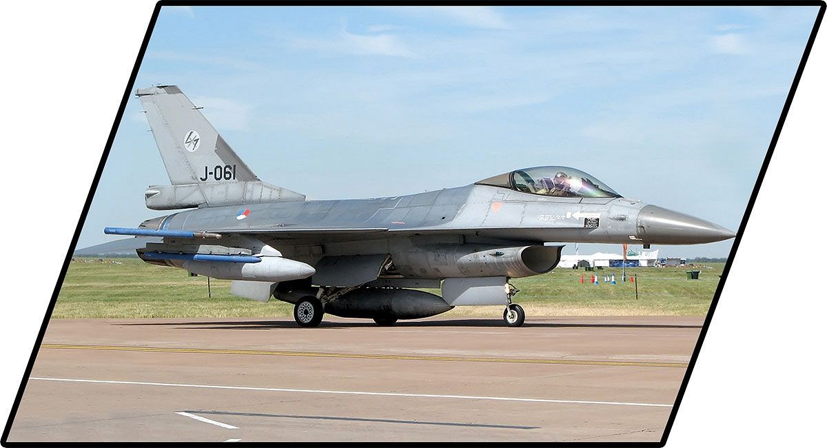 F-16AM Fighting Falcon - fot. 15