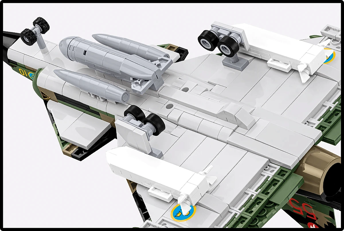 Saab AJS 37 Viggen - fot. 8
