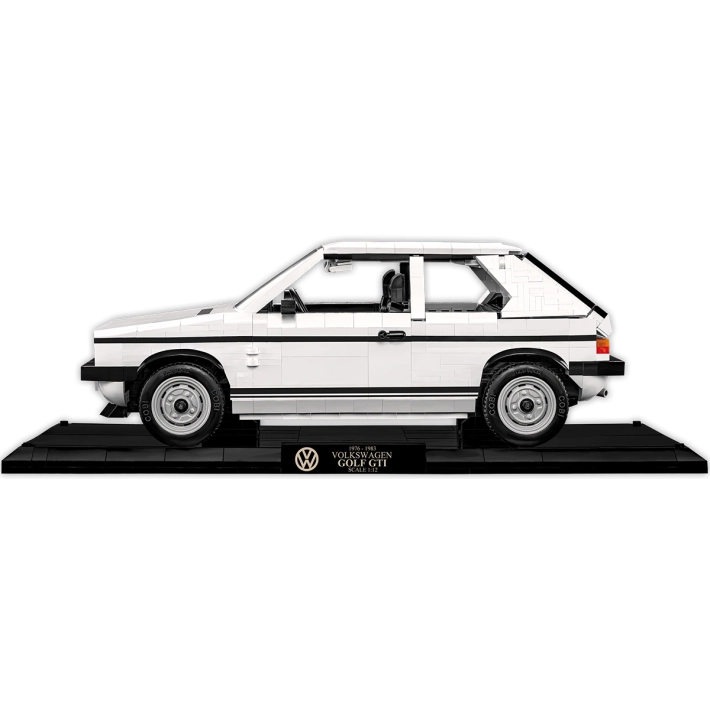 Volkswagen Golf GTI (1976-1983) - Executive Edition - fot. 3