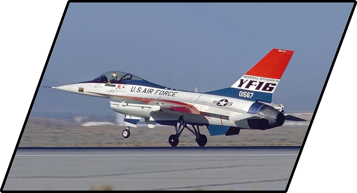 F-16 (YF-16) First Flight 1974 - fot. 15