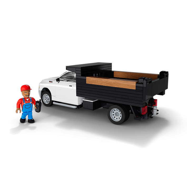 RAM 3500 Dump Truck - fot. 2